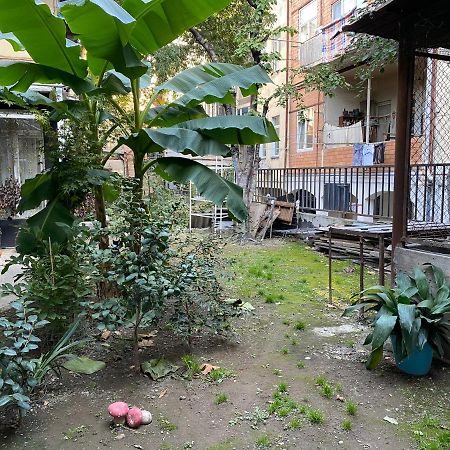 Guest House Gml-2 Tbilisi Buitenkant foto